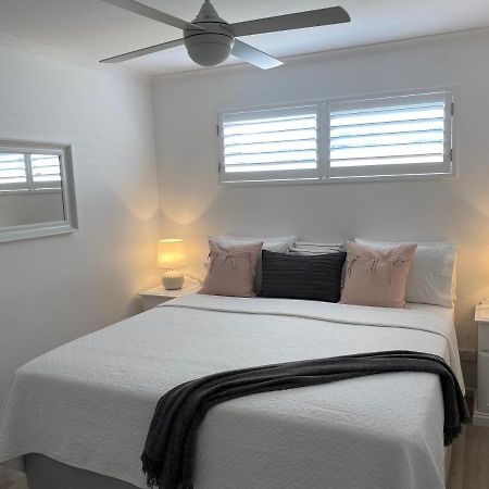 Rainbow Beach Dream Newly Renovated Stylish One Bedroom Apartment Kültér fotó